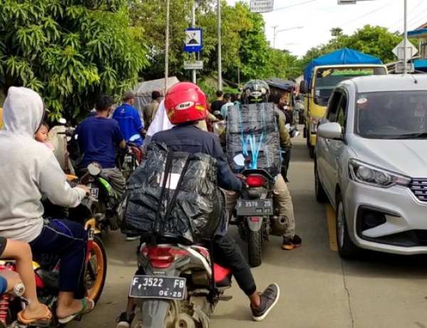 Jalur Cianjur Selatan Mulai Dipadati Pemudik