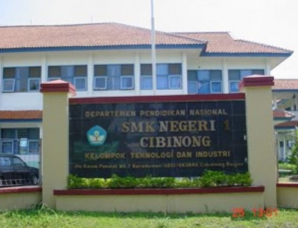 SMKN 1 Cibinong Diduga Pungli Dengan Dalih Uang Sumbangan  5 Juta Hingga 8 Juta Harus Dilunasi