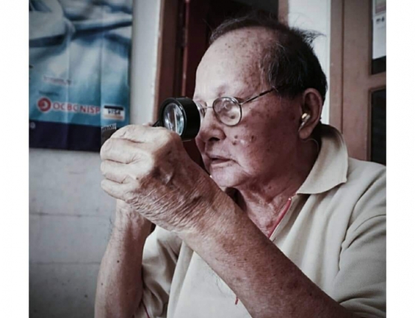 Pieter Mendur Wartawan Foto Meninggal Dunia Diusia 88 Tahun
