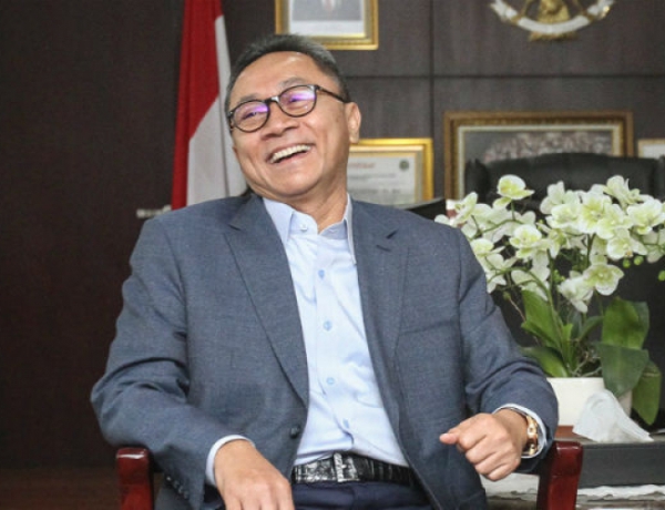 Mendag Zulhas Kena Sentil, Jokowi: Fokus Kerja