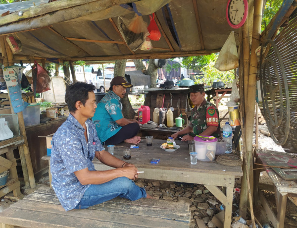 Peltu Edi Nuryo Utomo Babinsa Cileungsi Kidul Gelar Komsos Dengan Warga Binaan