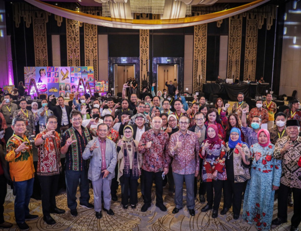 Manfaatkan Dana CSR, MenKopUKM Ajak Perusahaan Bangun UMKM Naik Kelas