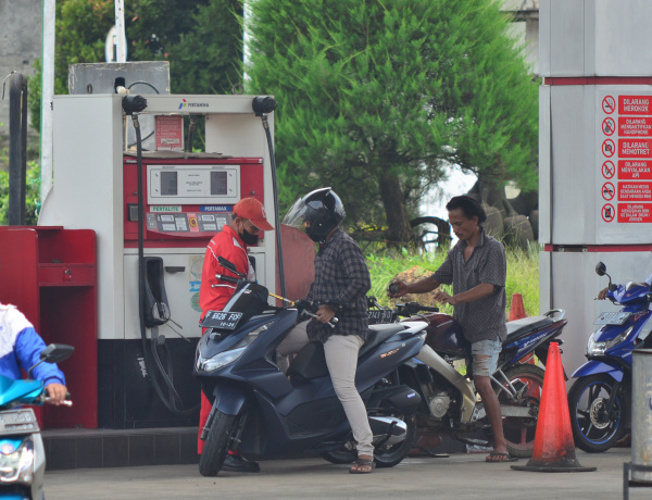 Pertamax Turbo Naik Rp900/Liter, Cek Harga BBM Berikut