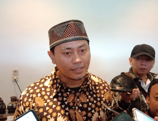 PT MNR Pengelola Kebun Raya Menutup Wisata Malam GLOW