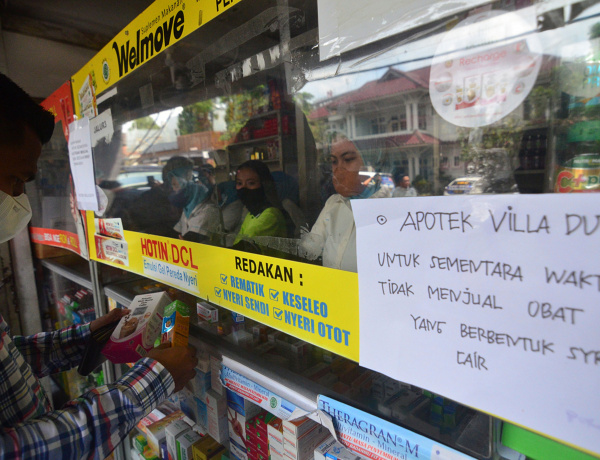 Bareskrim Geledah 3 Gudang Penyimpanan Bahan Baku Obat Penyebab Gagal Ginjal Akut