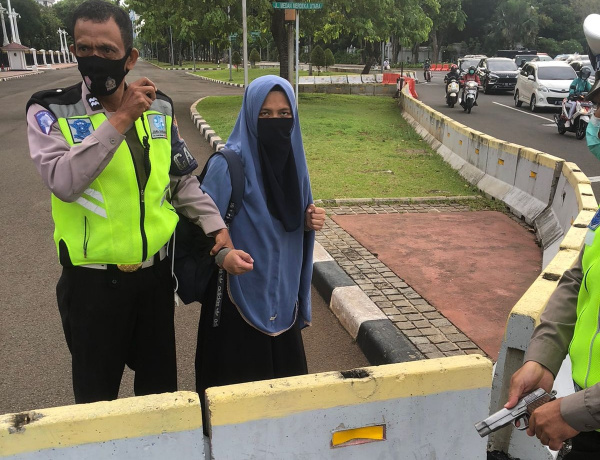 Kronologi Wanita Bawa Pistol Hendak Terobos Istana Diungkap Paspampres