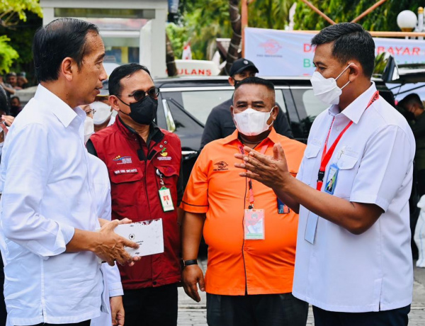 Hadir di Balikpapan, Presiden: BSU Untuk Peserta BPJS Ketenagakerjaan