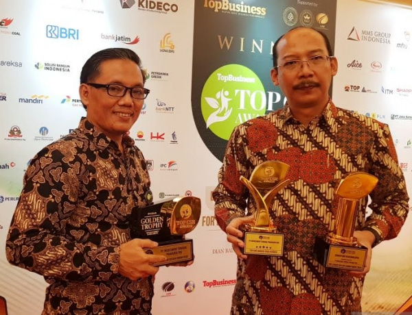 Indocement Kembali Raih Penghargaan TOP CSR Awards!