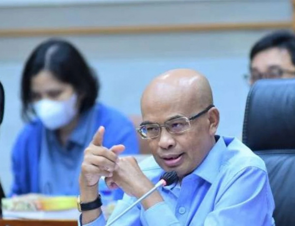 Desmond Sebut Ulah Dua Eks Kapolri yang Bikin Sistem Polri Rusak