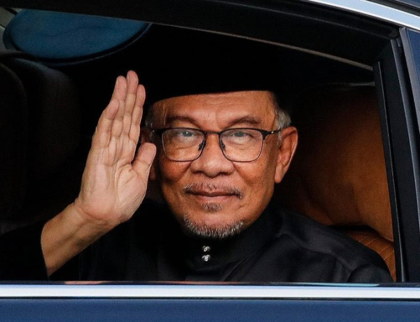 Libatkan Banyak Pihak, Anwar Ibrahim Butuh Waktu Rampingkan Kabinet