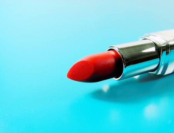Dianggap Bentuk Pemberontakan, Kim Jong Un Larang Wanita Memakai Lipstik Merah