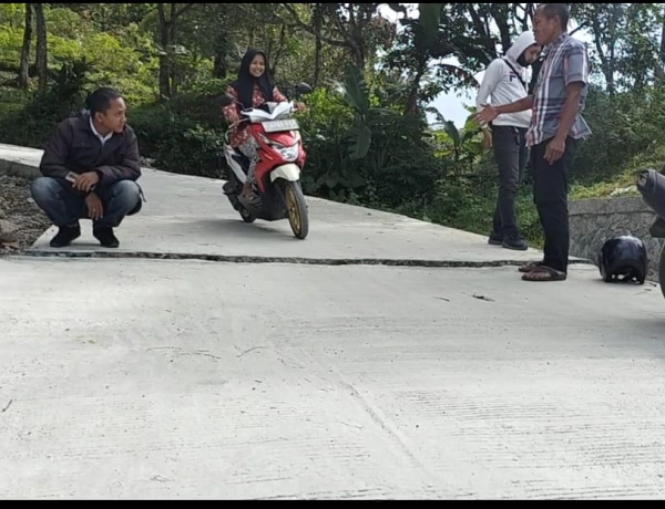 Terancam Pergeseran Tanah, Warga Sipayung Sukajaya tak Bisa Tidur Nyenyak