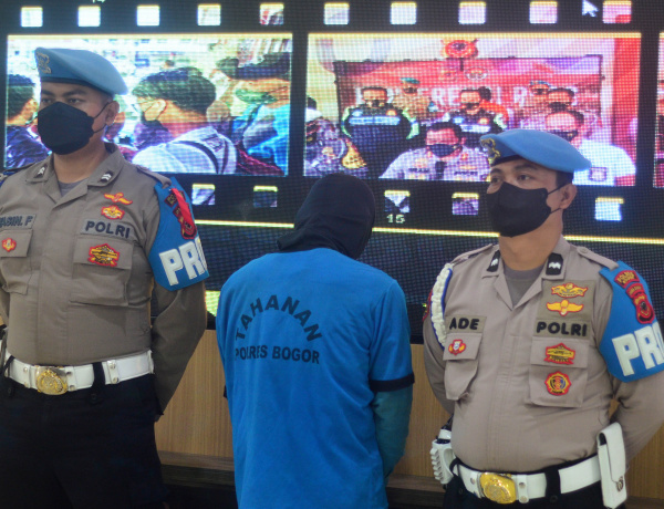 Polisi Tangkap Pelaku Pembunuhan di Pinggir Jalan Raya, Ini Alasannya