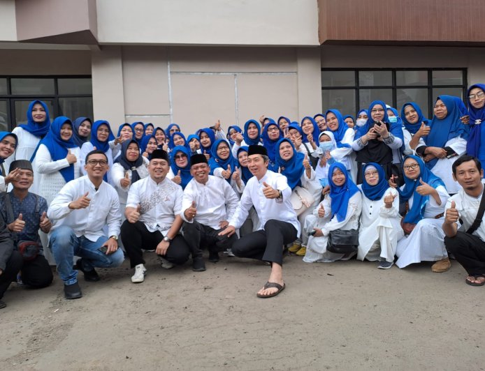 Reses Dodi Setiawan Ajak Ibu-ibu Kunjungi Masjid Al Jabbar Bandung