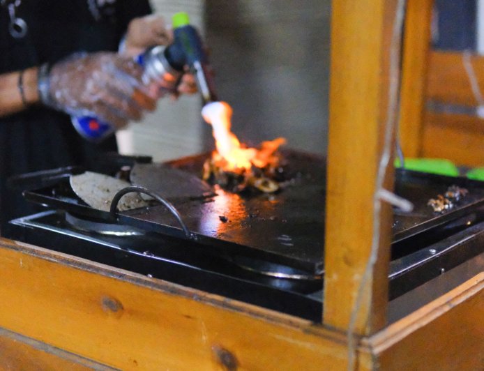 Nikmatnya Cumi Bakar di Jalan Raya Zam Zam Tirta Ciomas