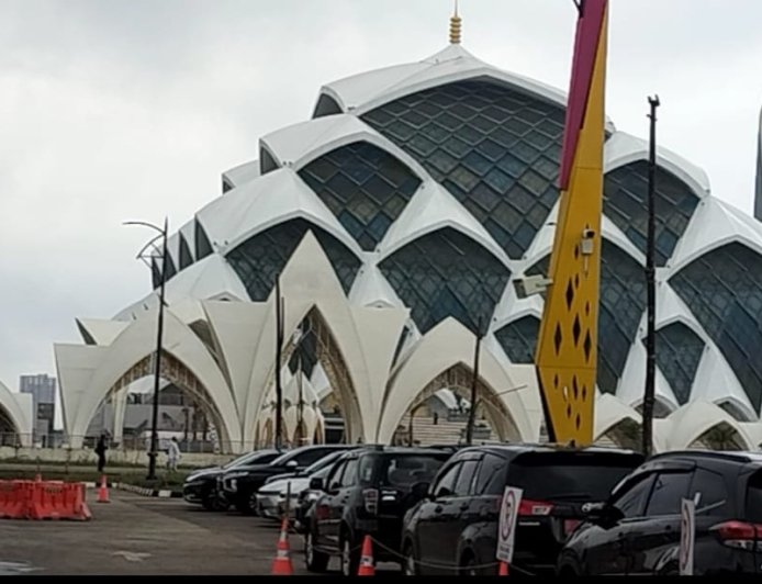 Penutupan Sementara Masjid Al Jabbar Diperpanjang, Dibuka 1 Ramadan 1444 Hijriah