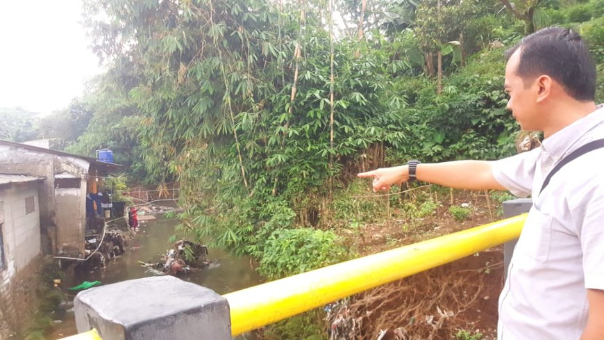 Mardiyanto Tinjau 2 Tilik Lokasi Bencana di Wilayah Bogor Selatan