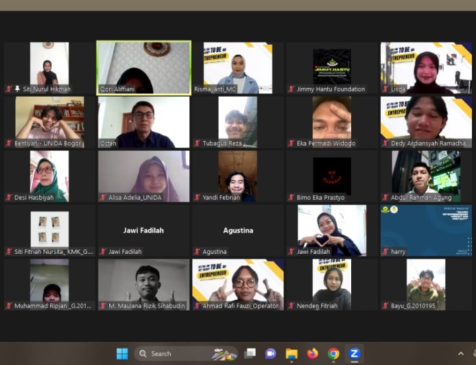 Mahasiswa FISIPKOM UNIDA Berikan Inspirasi Pemuda Jadi Pengusaha Melalui Webinar Nasional