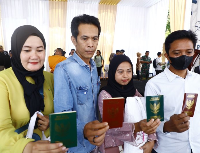 Puluhan Pasutri Siri di Kabupaten Bogor Dapat Surat Nikah yang Diakui Negara