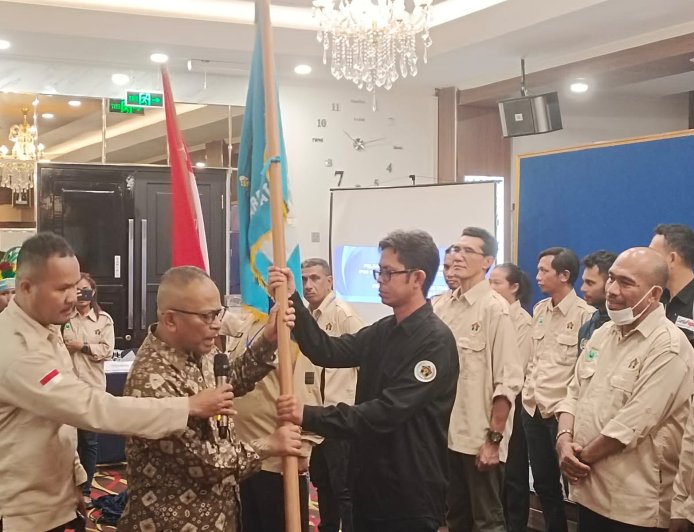 Bustam Kembali Nahkodai PWI Papua Barat Periode 2023 - 2028