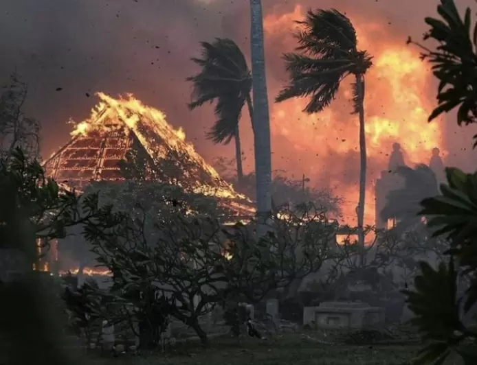 Video: Kebakaran Hebat di Hawaii