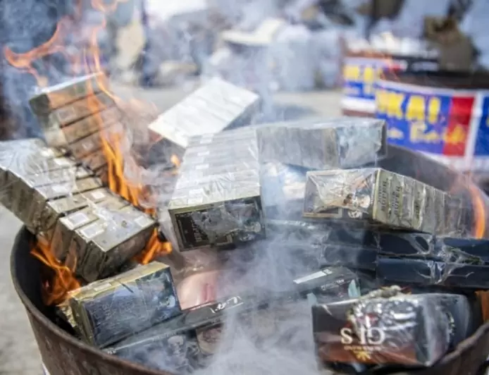 Bea Cukai Musnahkan Rokok dan Minuman Beralkohol, Rugikan Negara Rp5,3 Miliar 