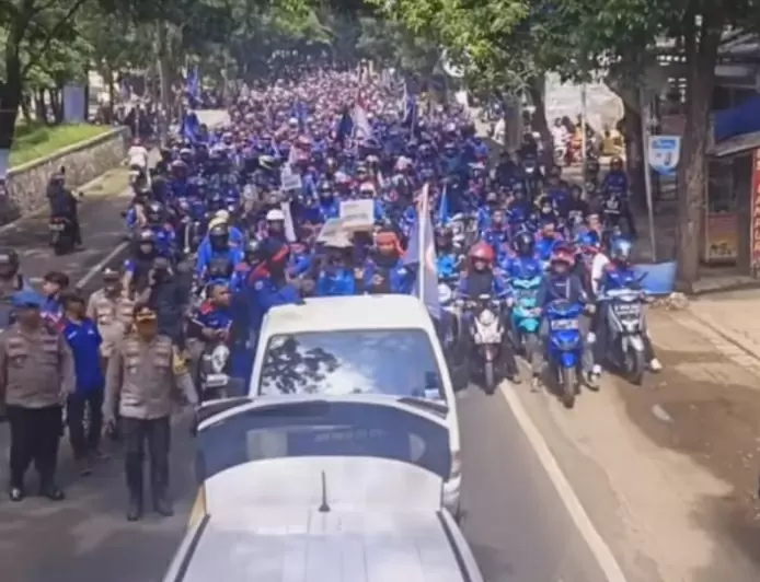 Sebanyak 12 Ribu Buruh Asal Cianjur Demo ke Bandung untuk Perjuangkan Kenaikan UMK 
