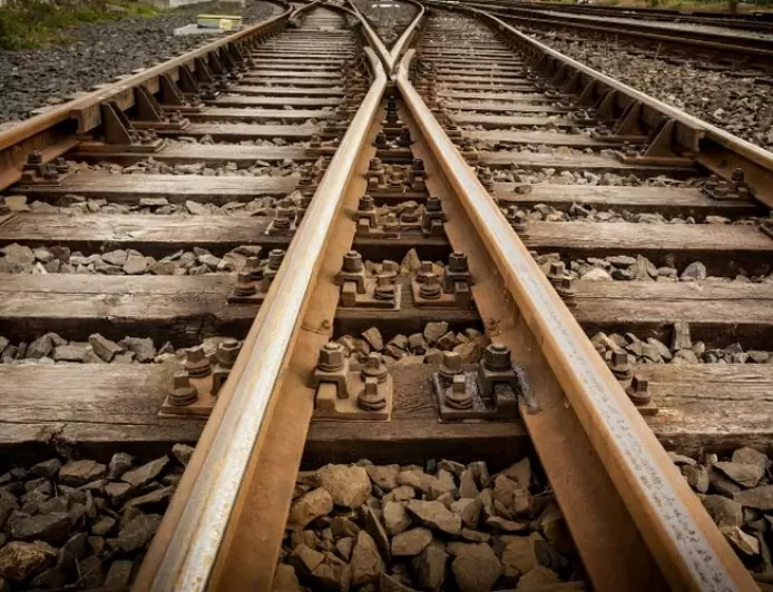 Pemuda di Bogor Tewas Diduga Bunuh Diri Tertabrak KRL