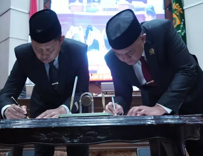 Pj Bupati Bogor dan DPRD Setujui Raperda RPJPD 2025–2045, Berikut Ini Poin-poin Empat Pembahasan