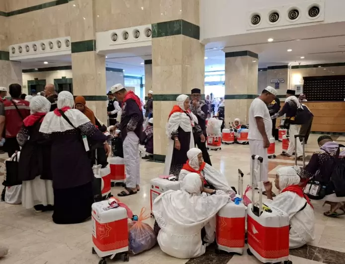 Garuda Indonesia Delay Lagi, Jemaah Haji Kloter 31 Makassar Menunggu Hingga Berjam-Jam