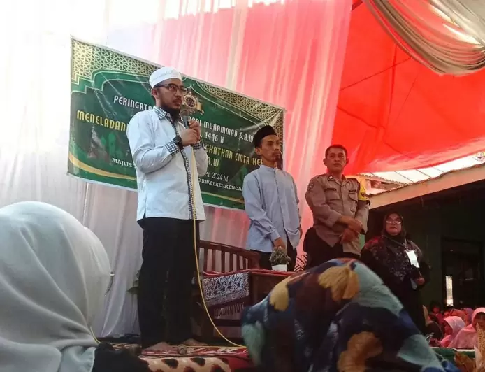 Warga Kencana Bogor Antusias Ikuti Peringatan Maulid Nabi Muhammad SAW