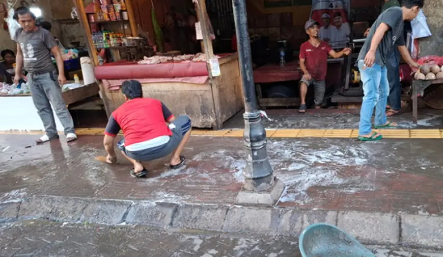 Pedagang Pedati Bogor 2.webp