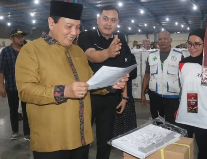 Petugas Sortir Lipat di Gudang KPU Capai 671 Orang, PJ Bupati Bogor Sampaikan Pesan Ini