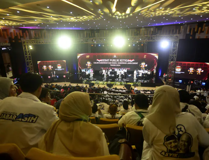 Debat Publik Ketiga Calon Gubernur dan Wakil Gubernur Jawa Barat