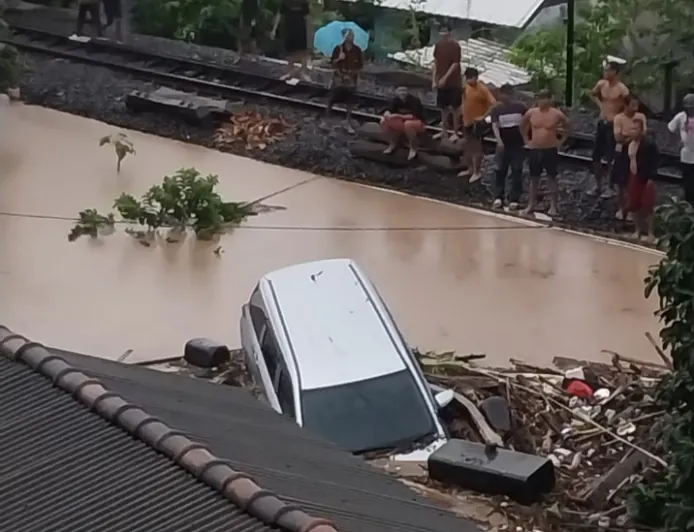 Banjir Kepung Kota Bandar Lampung, Objek Wisata Jembatan Sumur Putri Terendam