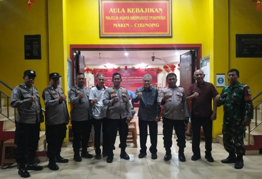 Polsek Cibinong Pengamanan Imlek 2.webp