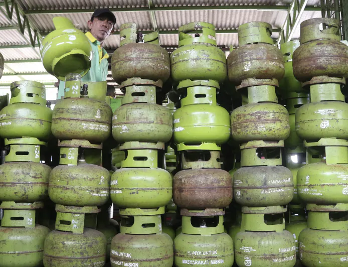 1 Jam Stok Gas LPG 3 Kg di Pangkalan di Bandung Ludes Diserbu Warga
